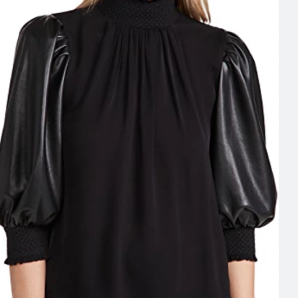 NWT alice and Olivia top